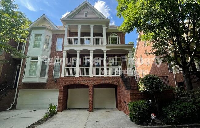 1460 WEMBLEY CT NE