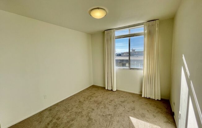 2 beds, 1.5 baths, 900 sqft, $2,975, Unit Unit 306