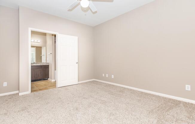 2 beds, 2 baths, 1,079 sqft, $1,847