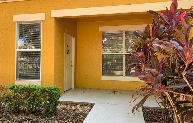 1/1 Ground Floor Unit with attached Garage!  Mirabella Condominiums