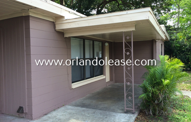 WELL MAINTAINED 3 BEDROOM HOME