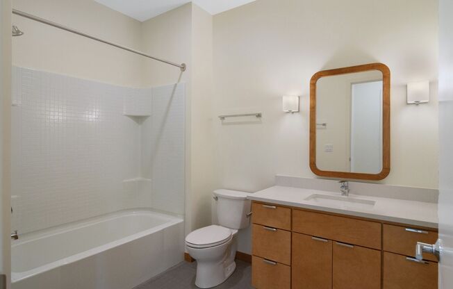2 beds, 2 baths, 816 sqft, $1,360, Unit A320
