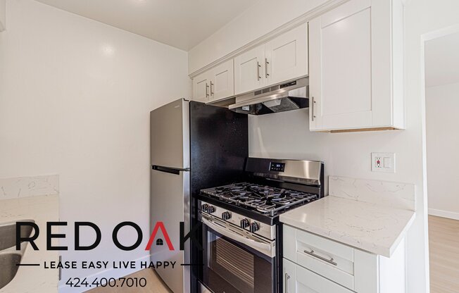 2177 W 25 ST