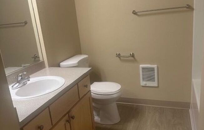 1 bed, 1 bath, 648 sqft, $1,499