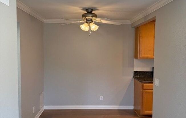 2 beds, 2 baths, 850 sqft, $3,035, Unit 819-23