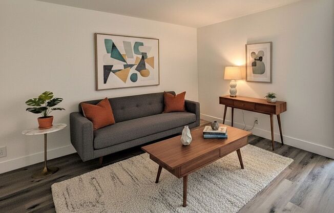 Las Palmas Apartments