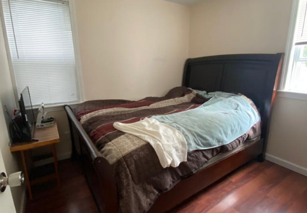44 MAPLE ST