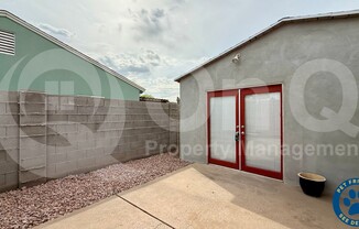 1209 W INDIANOLA AVE