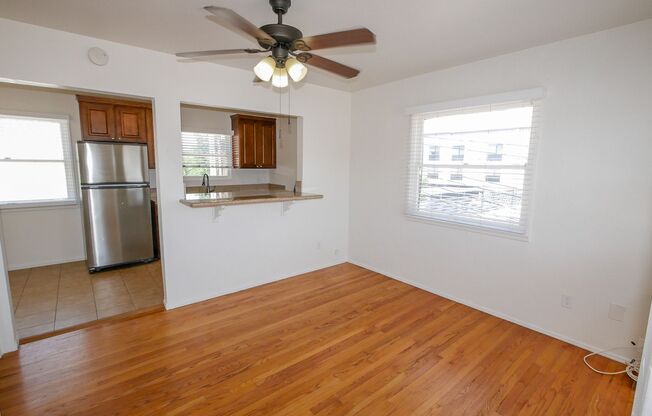 3430-3440 Del Rey St.
