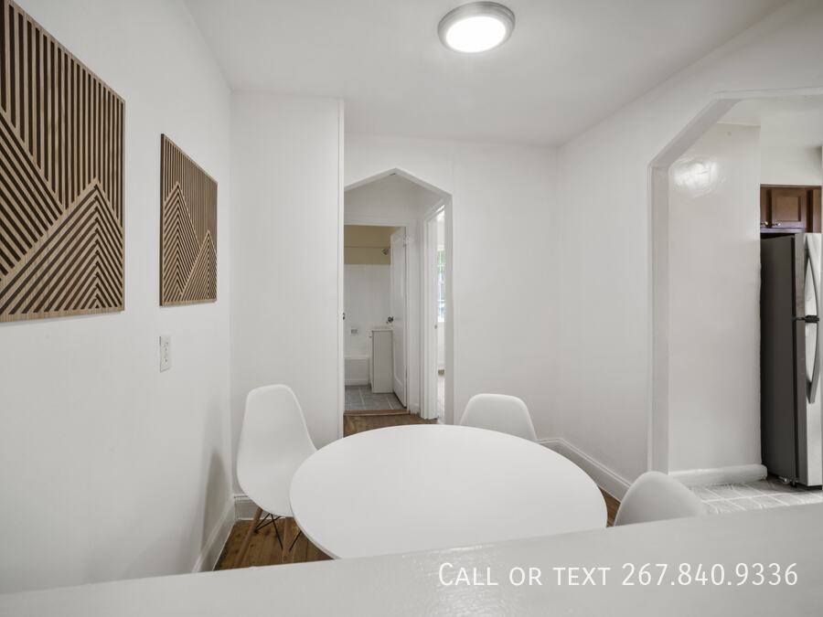 24 DANBURY ST SE