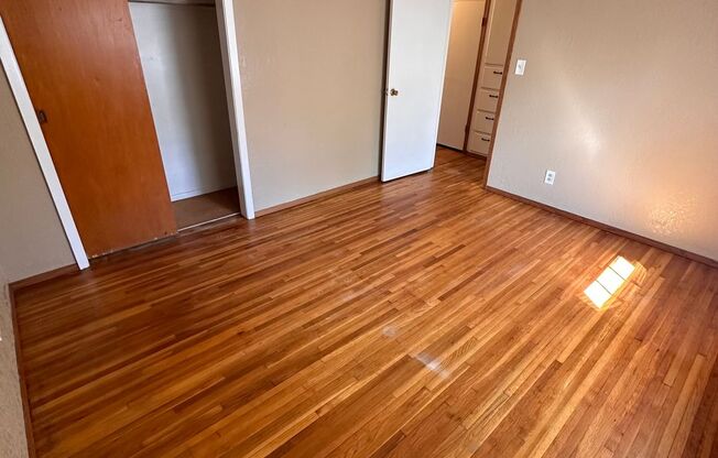 1 bed, 1 bath, $550, Unit 1508 C