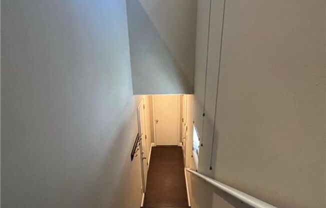 2 beds, 2 baths, $1,895, Unit 169