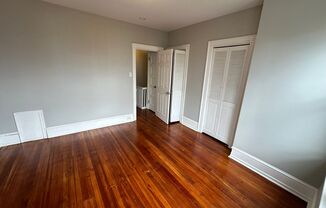 3 beds, 1 bath, $1,550