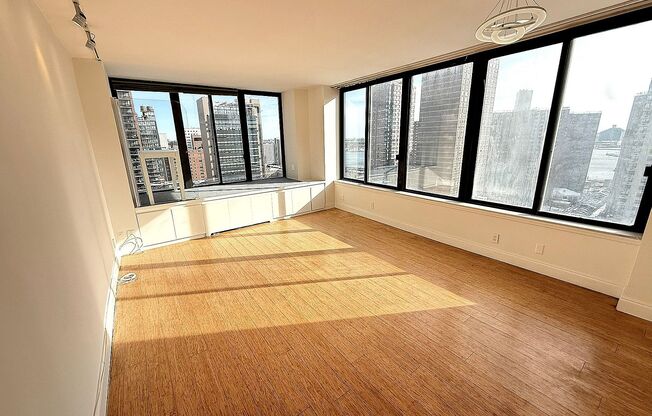 10 PARK AVE