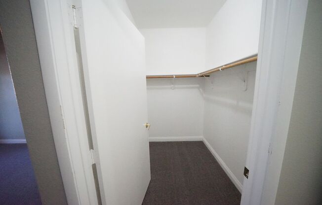 2 beds, 2 baths, $1,495, Unit Bldg #5