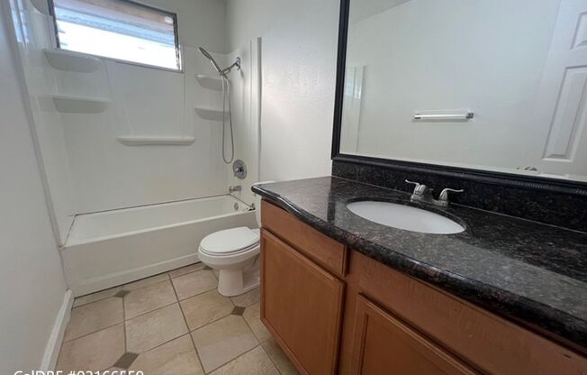 1 bed, 1 bath, $1,995, Unit # 356