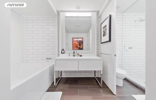 1 bed, 2 baths, $8,000, Unit 43J