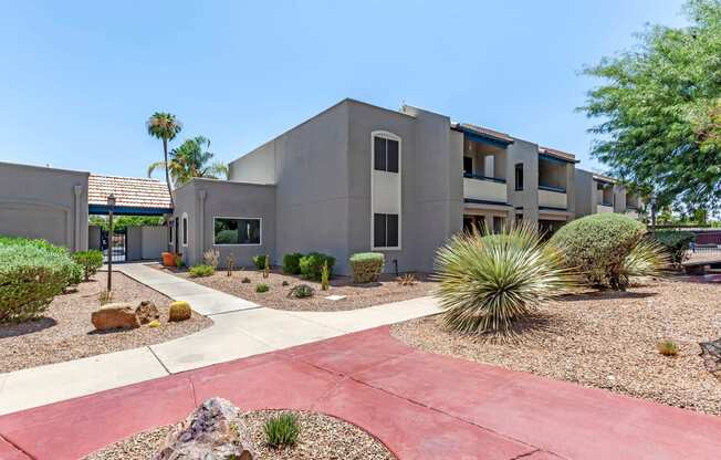 Courtyard Walking Path at Agave Apartments, Tucson, AZ, 85704