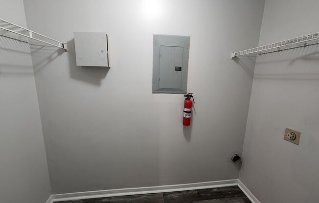 2 beds, 2 baths, 975 sqft, $975, Unit 110