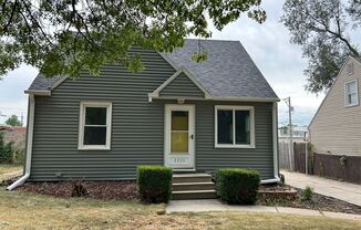 3335 P Street-3bed/2bath