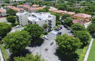 AVAILABLE NOW: For Rent - 2/2 Apartment for $2,100 in Kendall Area