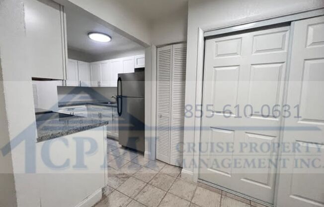 2 beds, 1 bath, 848 sqft, $1,925, Unit 5