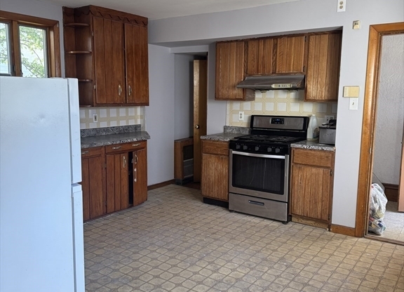 10 Folsom Court