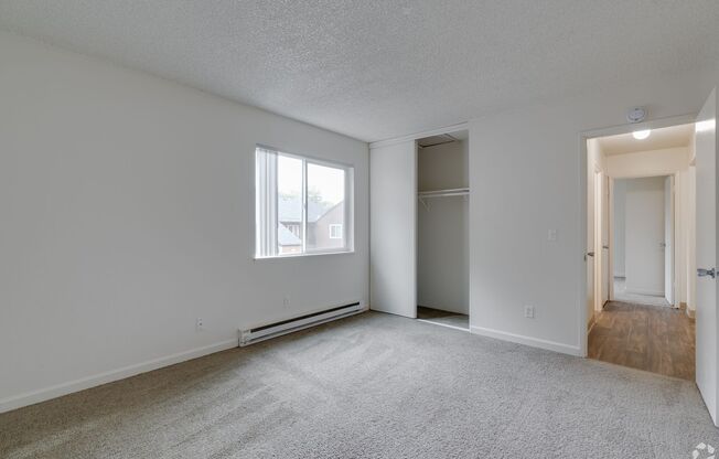 2 beds, 1 bath, 900 sqft, $1,350, Unit 71