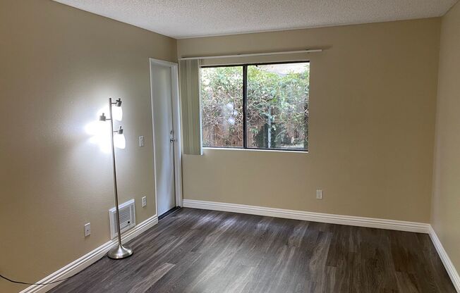 1 bed, 1 bath, 385 sqft, $1,800, Unit 2