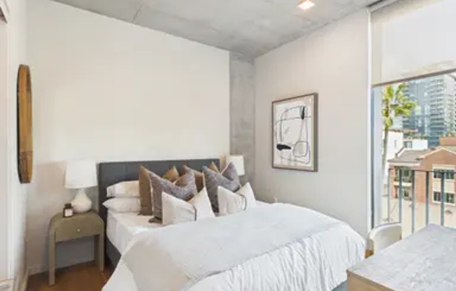 1 bed, 1 bath, 668 sqft, $3,195, Unit 505