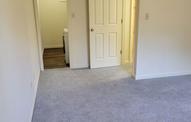 1 bed, 1 bath, 790 sqft, $915, Unit 5081