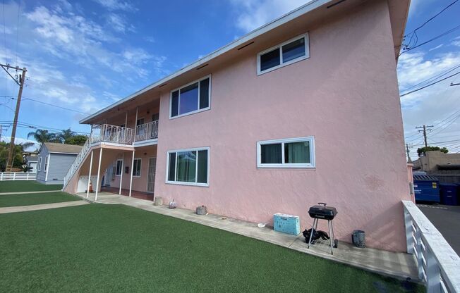 2 beds, 1 bath, 900 sqft, $2,195, Unit 264