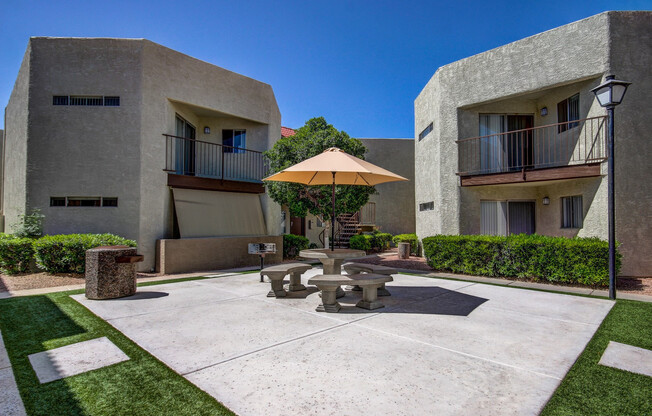 2 beds, 2 baths, 984 sqft, $1,700, Unit 116