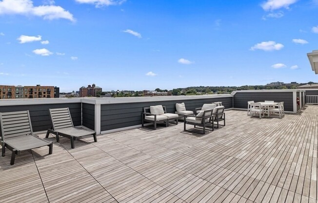 3 beds, 2.5 baths, 1,500 sqft, $5,000, Unit 506