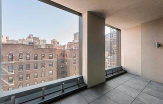 90 LEXINGTON AVE
