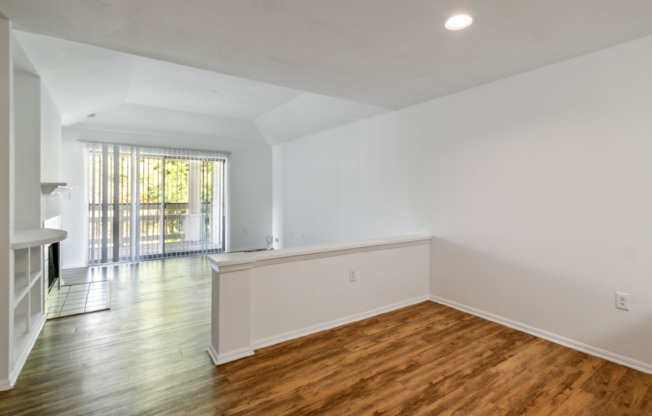 2 beds, 1 bath, 1,056 sqft, $2,084, Unit 13-104