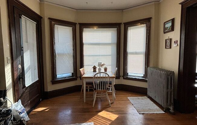 2901-03 N. Prospect Ave.