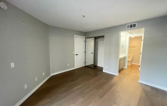 2 beds, 2 baths, 960 sqft, $3,395, Unit C-119