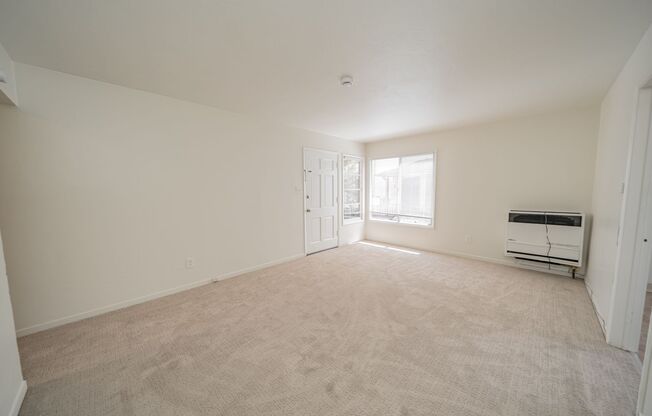 1915-1937 33rd Ave