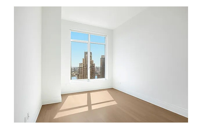 2 beds, 2.5 baths, 1,543 sqft, $18,500, Unit 60C
