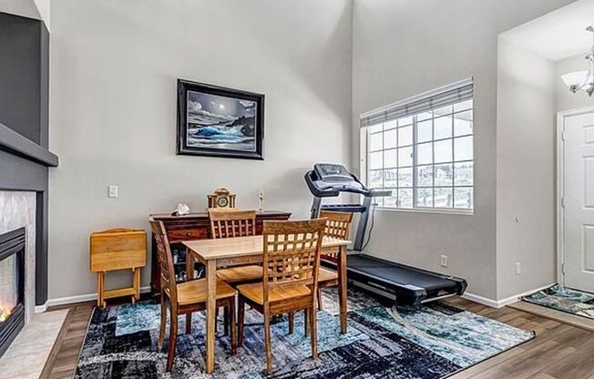 Beautiful home for rent Parker CO on corner lot
