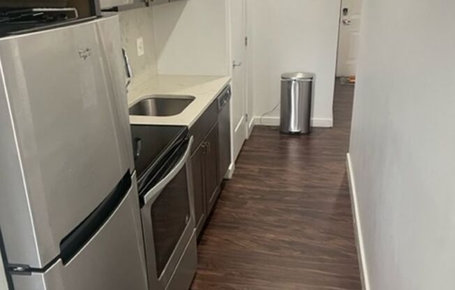 1 bed, 1 bath, 478 sqft, $1,710, Unit 401