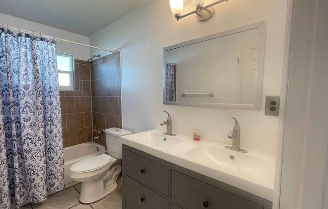 3 beds, 1 bath, $1,750