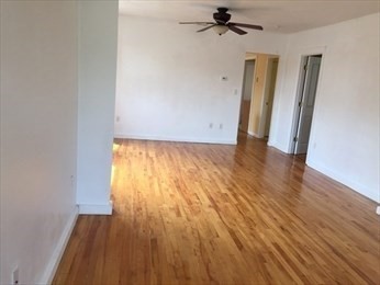 3 beds, 1 bath, 1,150 sqft, $1,995, Unit 3