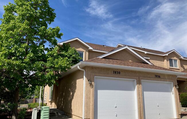 2 Bed 1.5 Bath Briargate Townhome w/AC