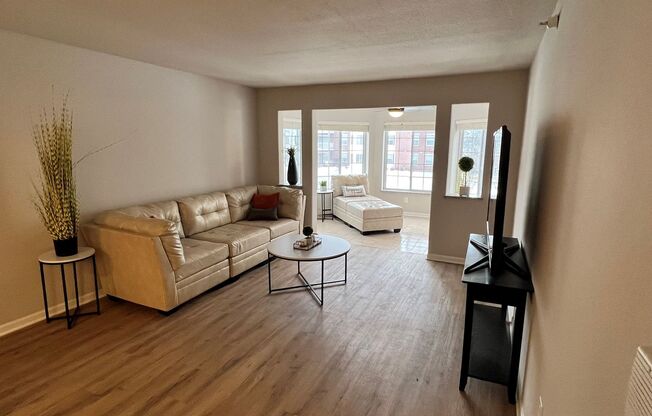 2 beds, 2 baths, 1,171 sqft, $1,675, Unit 113