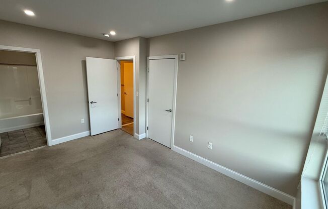 2 beds, 2 baths, 876 sqft, $2,425, Unit 514