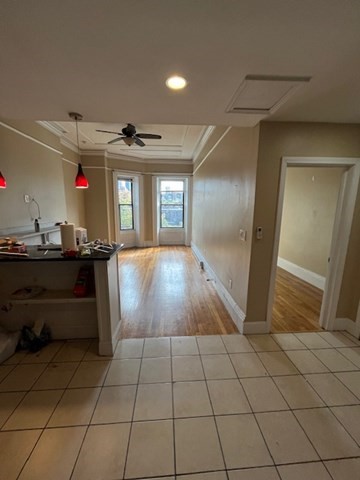 1 bed, 1 bath, 500 sqft, $2,525, Unit 43