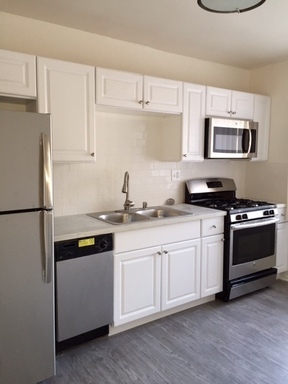 Studio, 1 bath, 493 sqft, $1,495, Unit 28