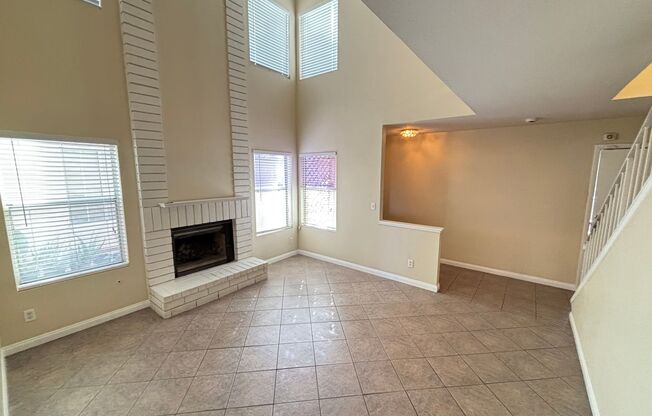 Spacious 3 bedroom 2 Story!